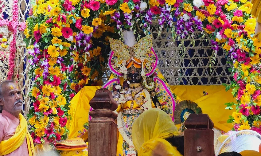 Radha Vallabh Temple