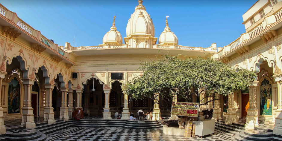 ISKCON Krishna Balaram Mandir Vrindavan – Aarti Timing, Darshan & Guide (2026)